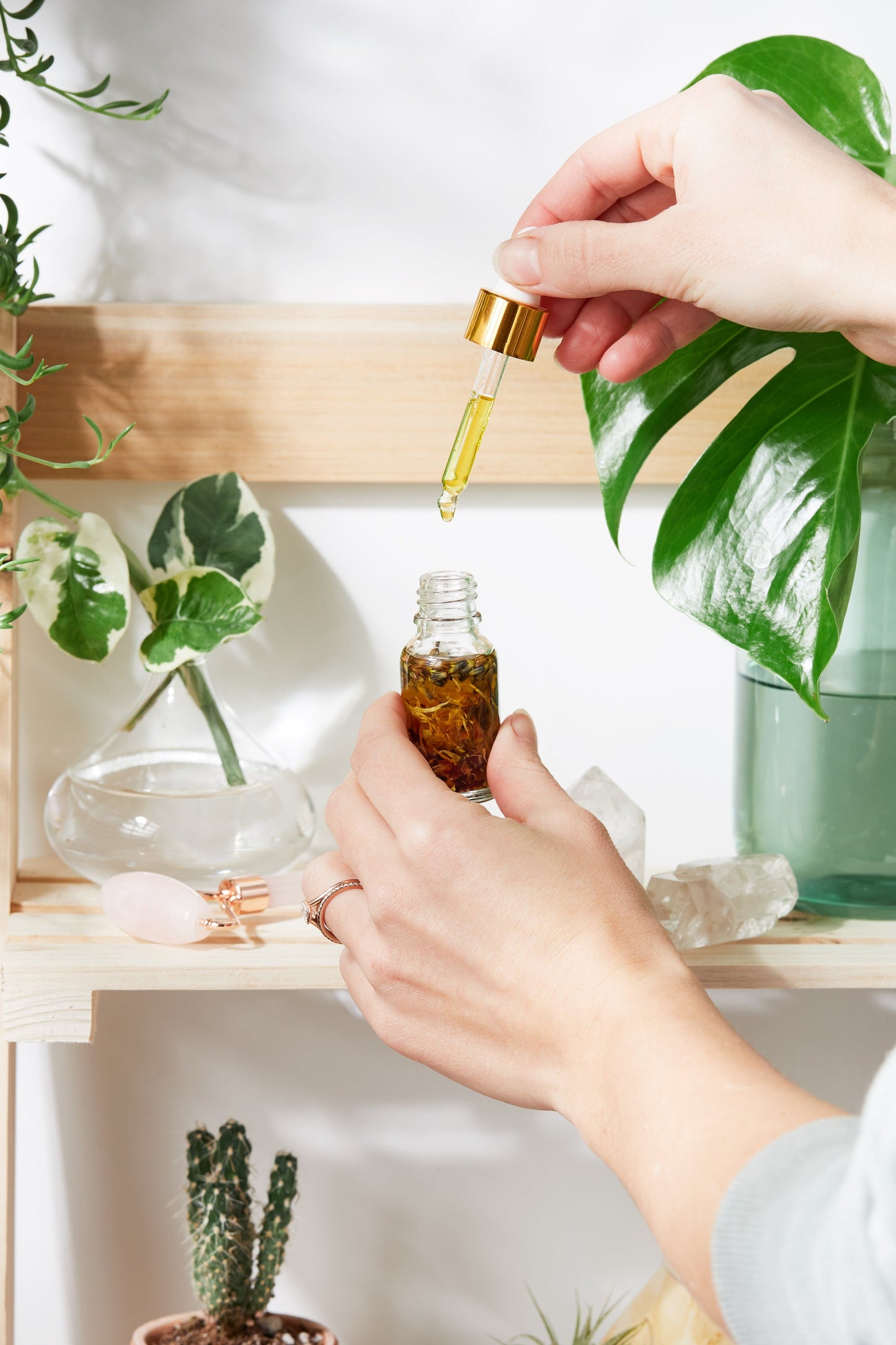 Anti-Aging Botanical Facial Serum | Organic Youth-Boosting Face Oil