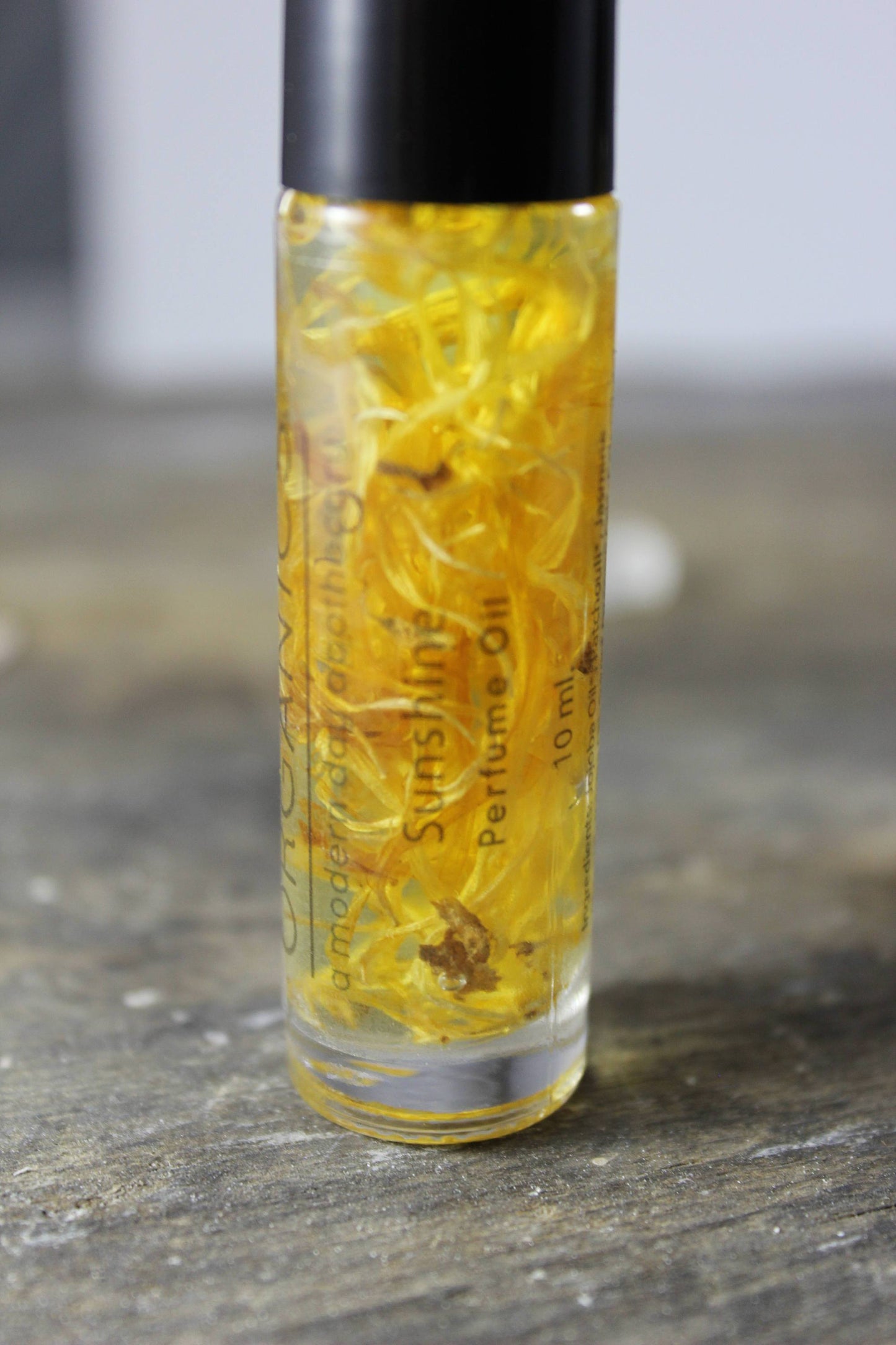 Organic Essential Oil Perfume Oil | Natural Citrus Roll-On Fragrance